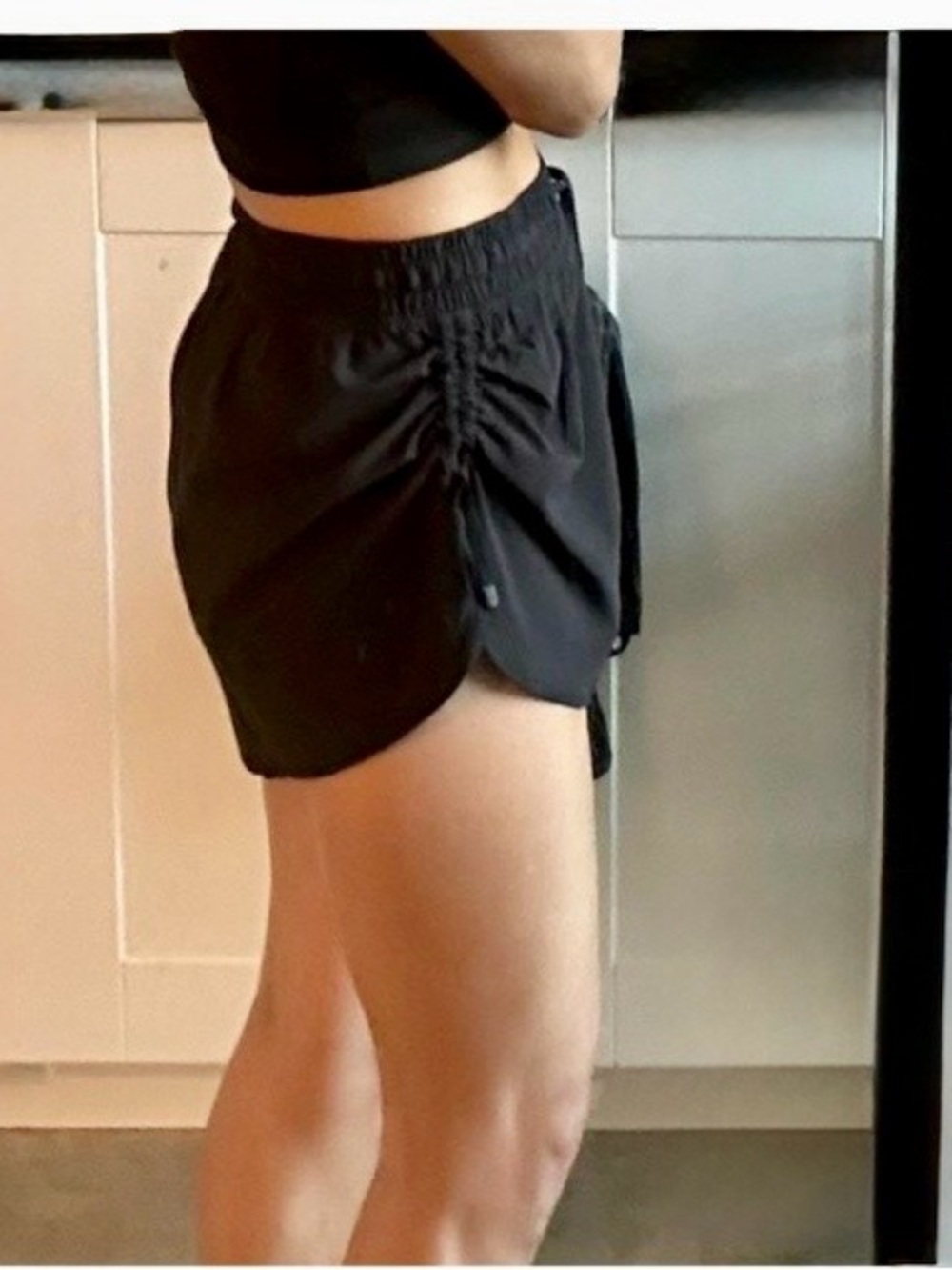 Lululemon Side Cinch Shorts - Picture 3 of 8